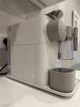 Máquina de café Nespresso Latissima One