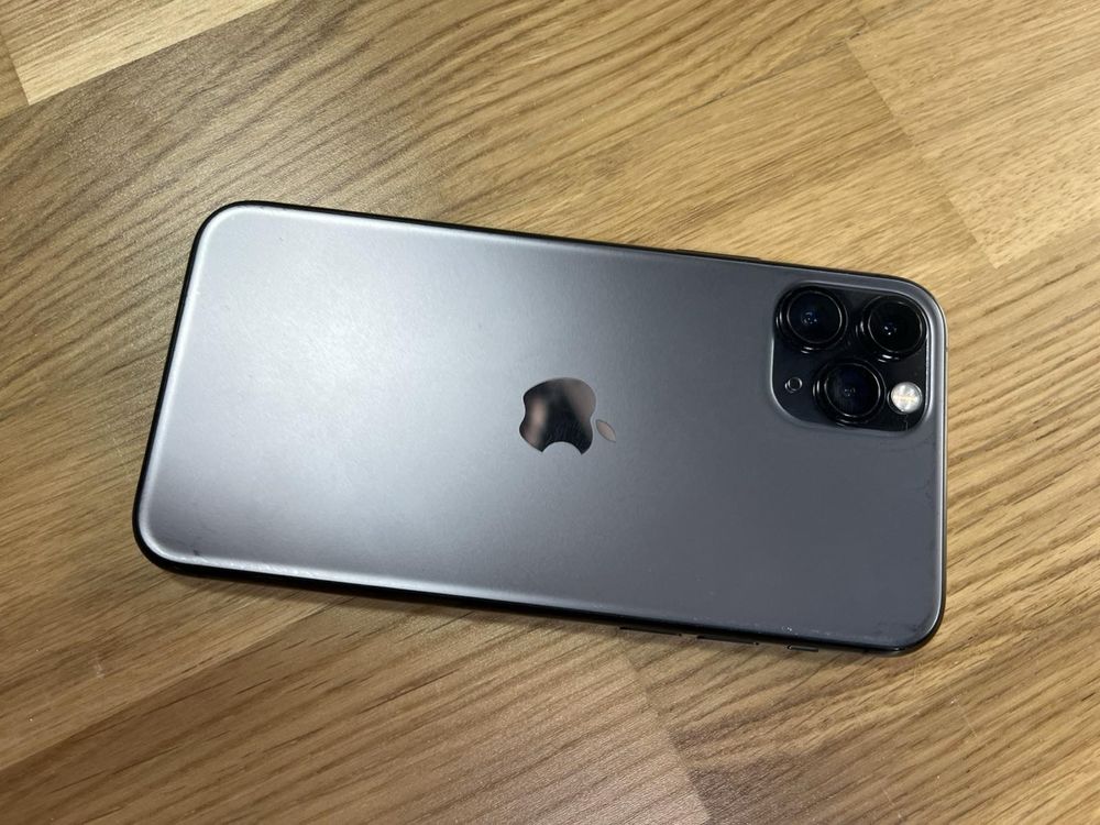 Продажа Б/У Apple iPhone 11 Pro 256 Gb Space Gray