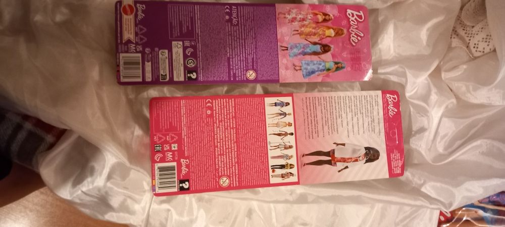 Bonecas Barbie novas
