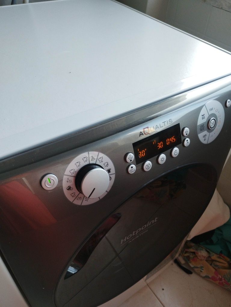 Máquina de lavar e secar classe A