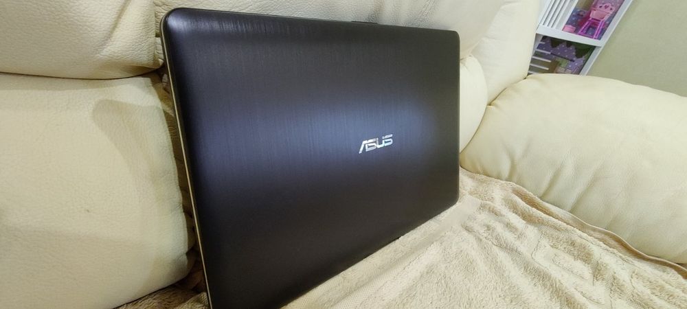 Продам ноутбук Asus X-540L