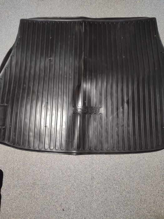 Коврик багажника Тойота Венза Toyota Venza