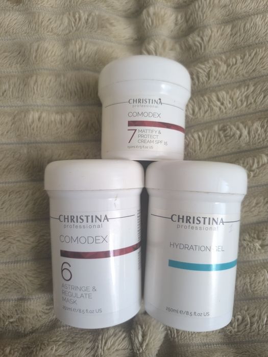 Для чистки обличчя весь комплект