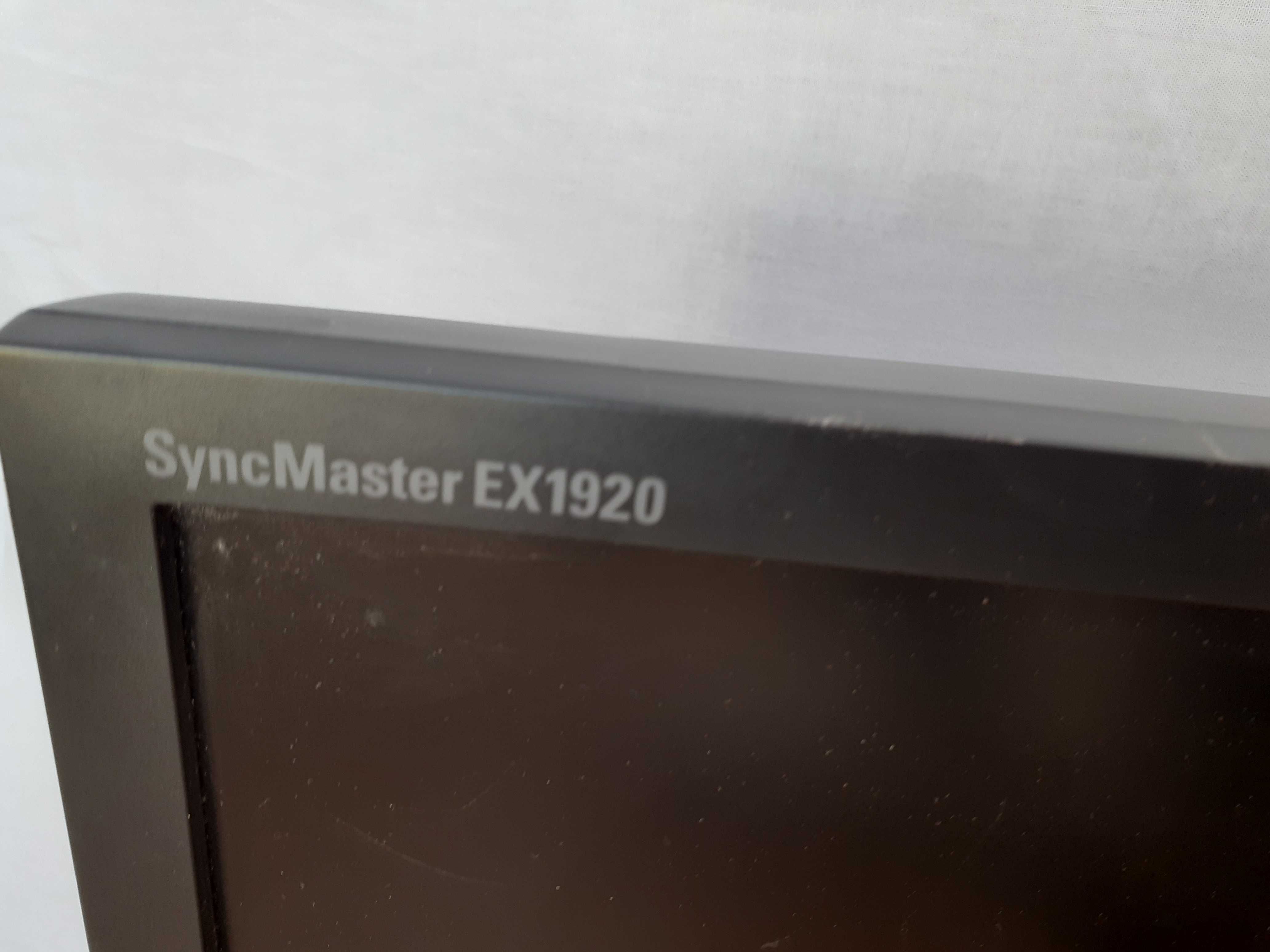 Monitor Samsung 19 cali Syncmaster 1920W LED czarny