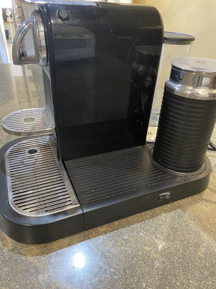 Maquina cafe nespresso