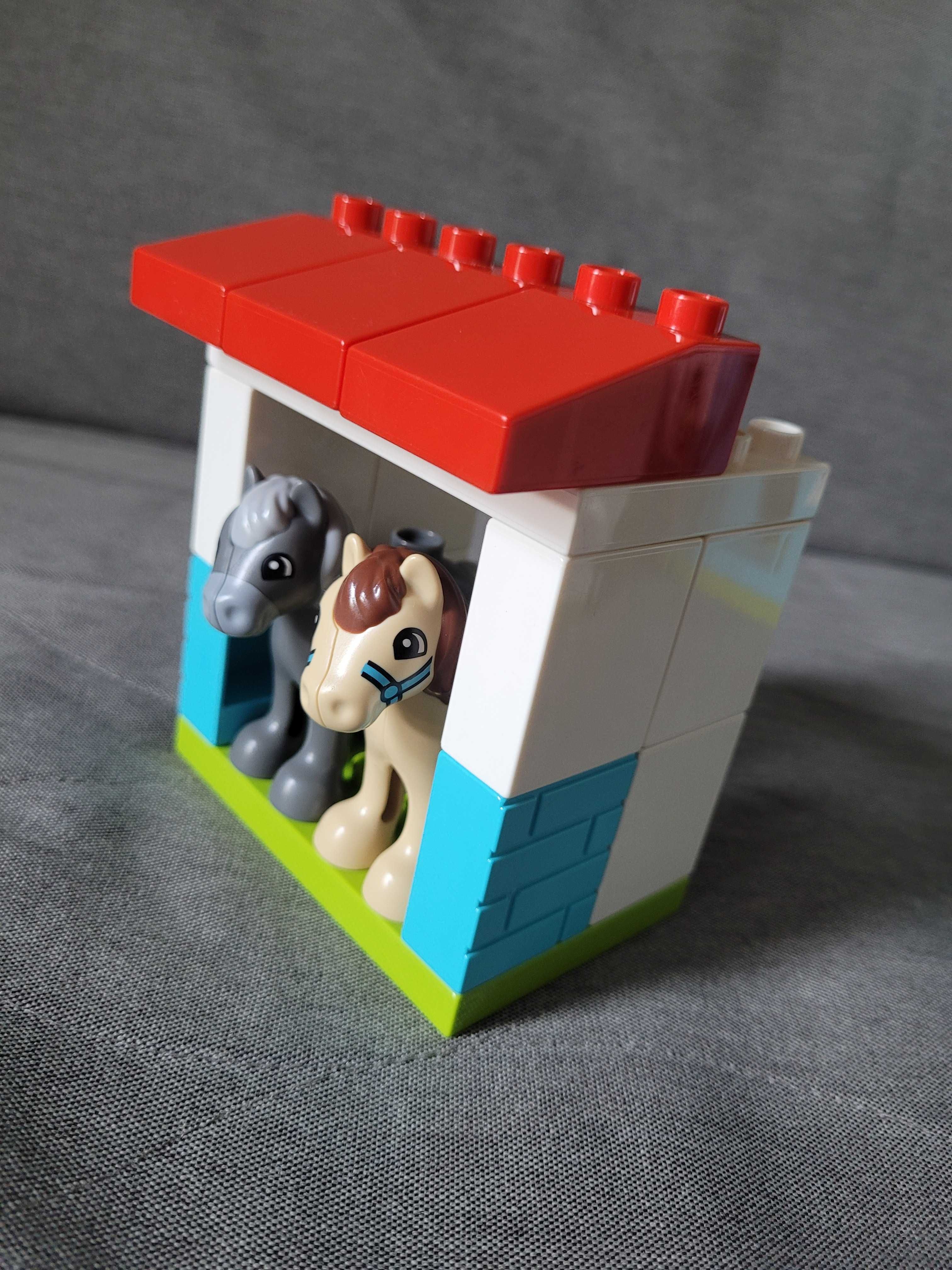 Lego Duplo 10868                                    Stajnia z kucykami