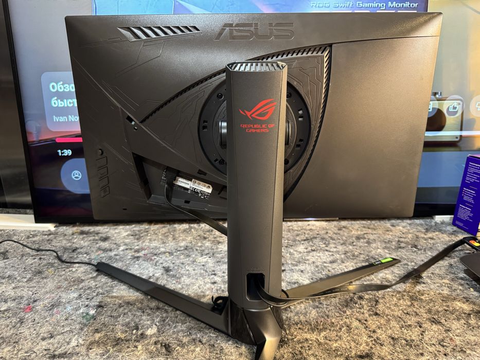 Asus Rog Swift PG258q  24.5’ геймерський монітор 240Hz ,Full HD