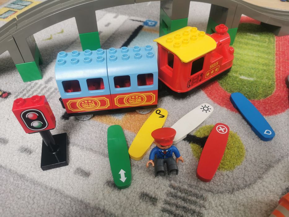 Lego duplo pociąg most tory wagony