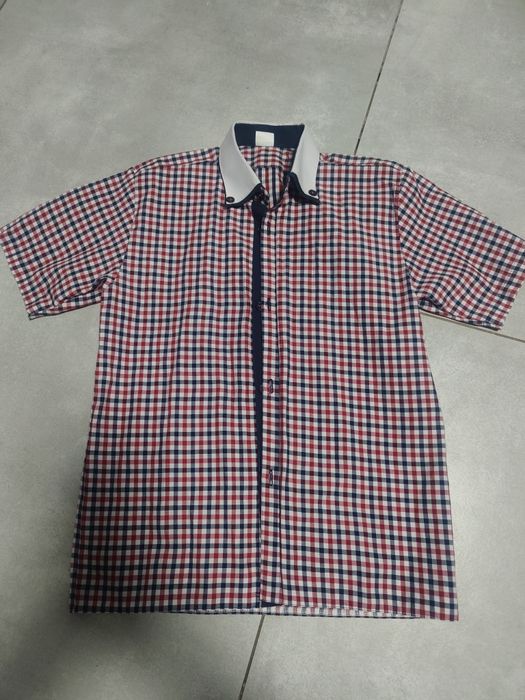 Elegancka koszula chłopięca