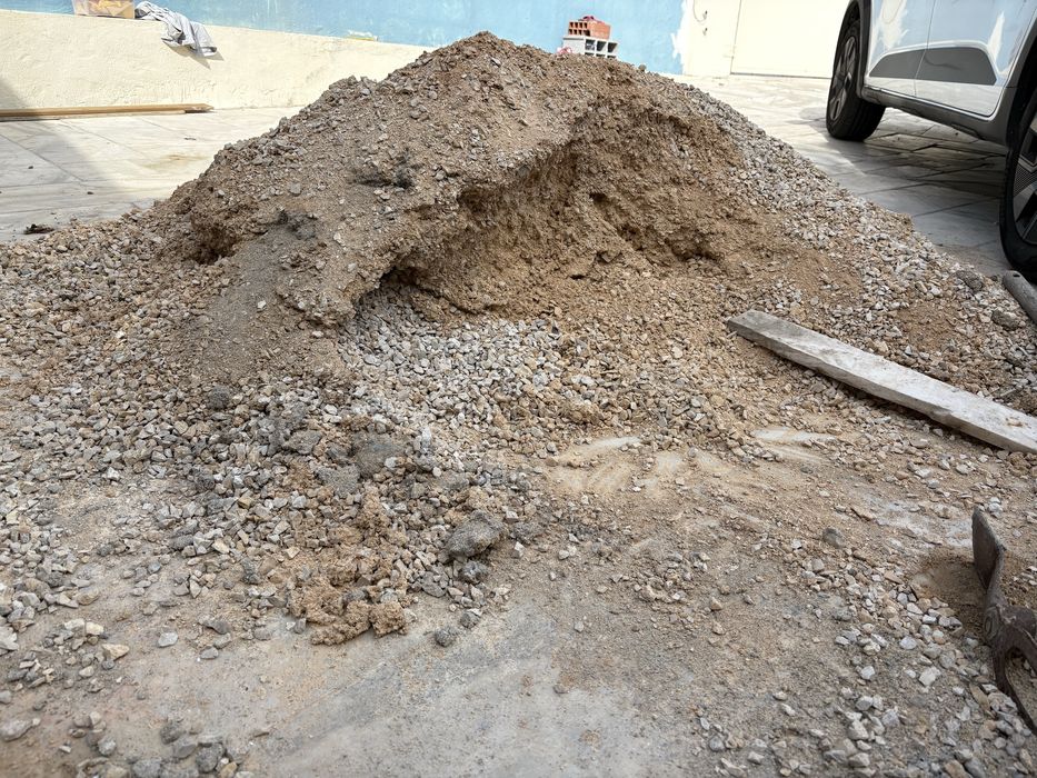 Dou entulho para obras