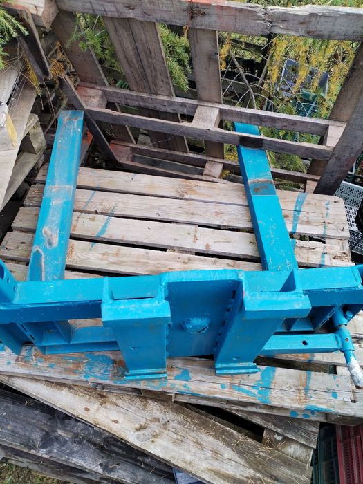 Obrotnica do wózka widłowego (ręczna)