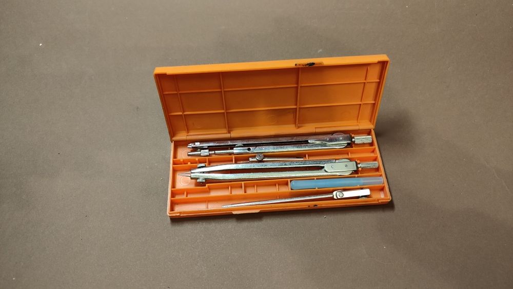 Набір для креслення антикваріат, велика лупа, ссср ножі, відкривачки