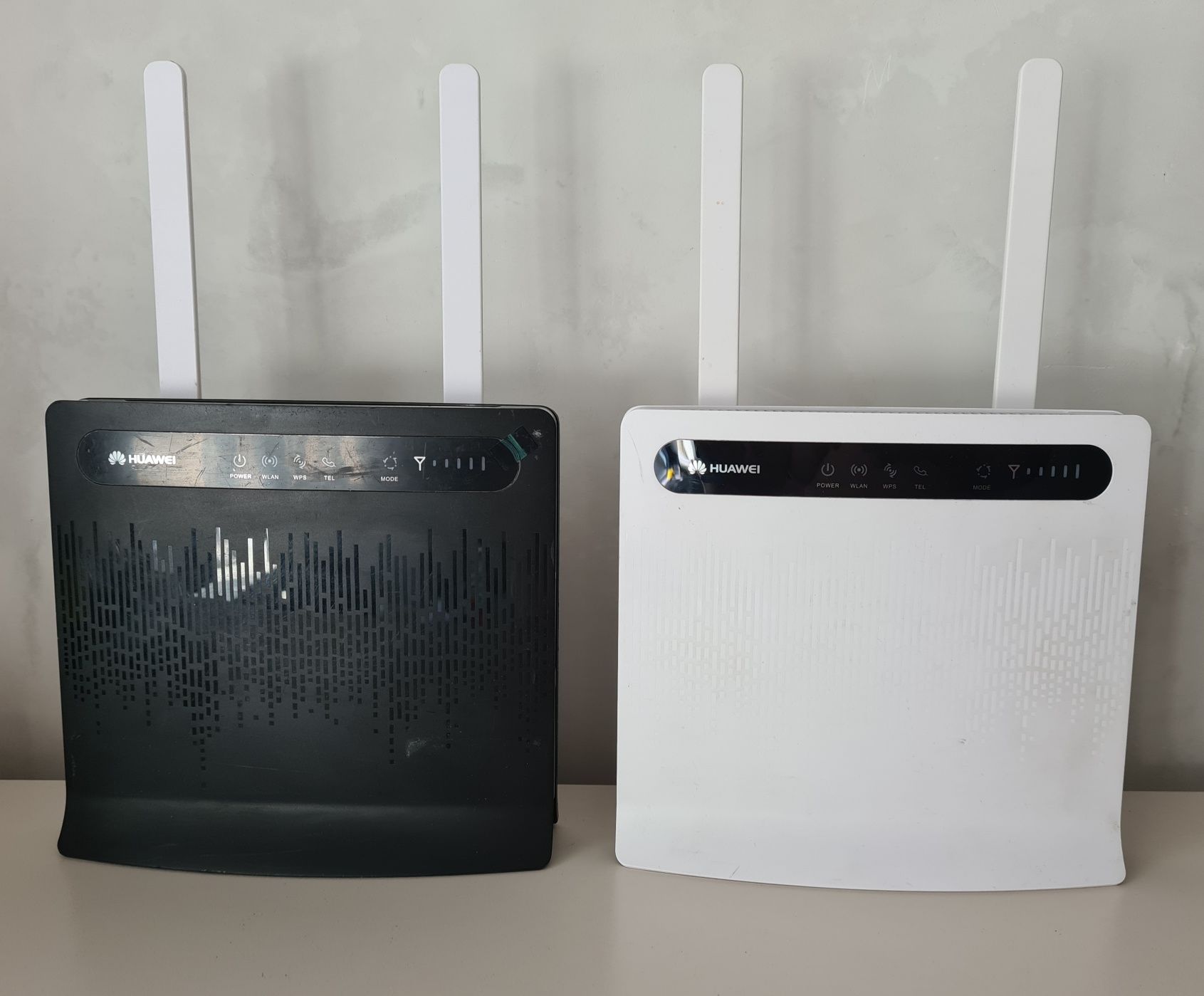 Router na kartę SIM Huawei CPE B593 LTE VOIP
,USB