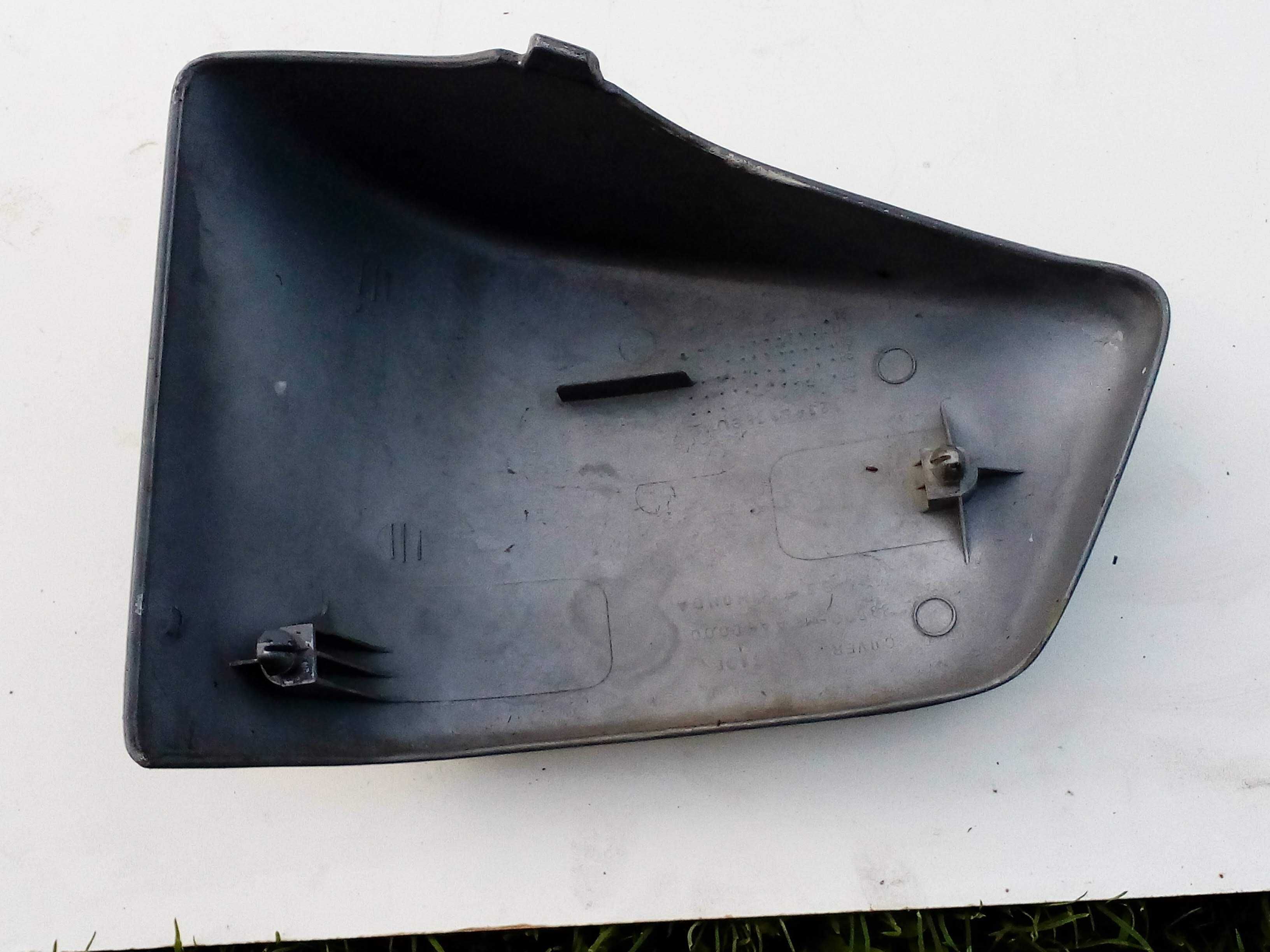 Honda vt 750 shadow c2 osłona pod siedzenie boczek owiewka