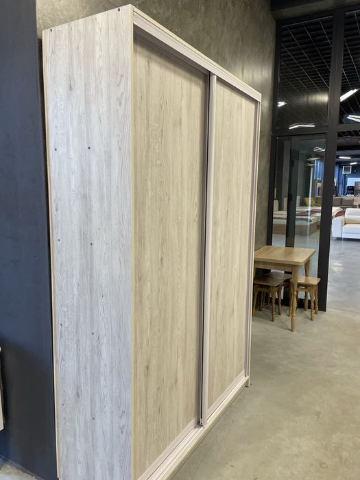 Нова шафа купе