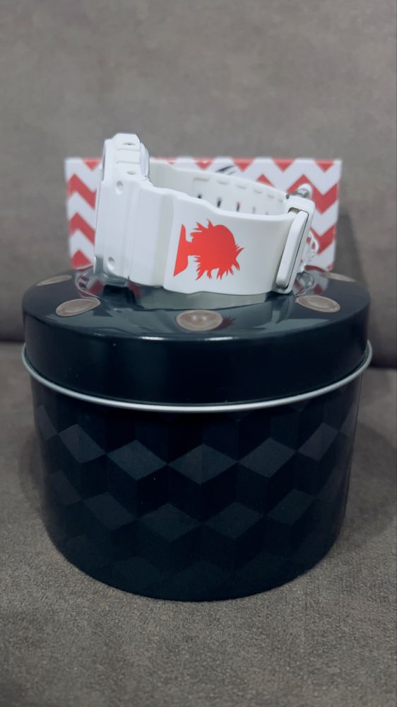 Zegarek limitowany Casio g shock x Gorillaz Noodle