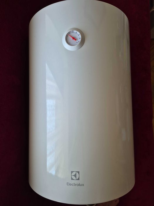 Бойлер , водонагреватель, Electrolux, 80 л