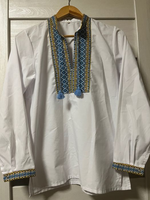 Продам вишиванку для хлопця