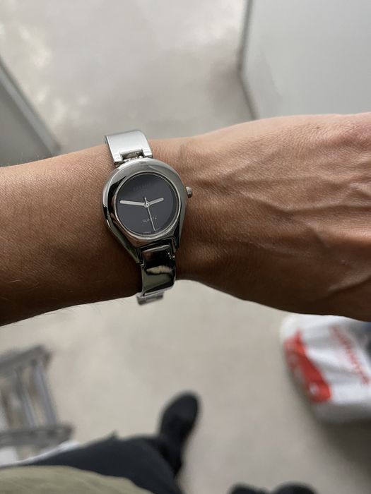 Relógios Gucci & CK