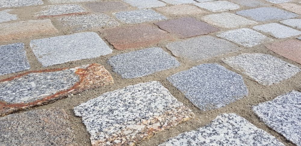 Starobruk kostka granitowa cięta płomieniowana bruk kamień polny HIT