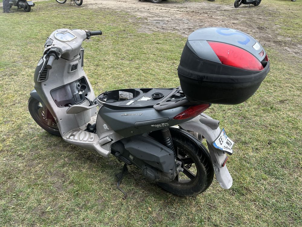 Aprilia Sportcity 125 200 dużo części czasza gaźnik silnik lagi linka