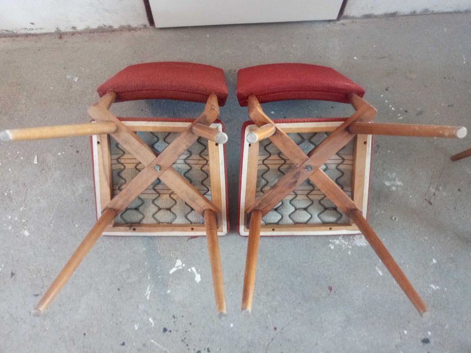 Krzesła krzesło PRL vintage tapicerowane rzadko spotykany model