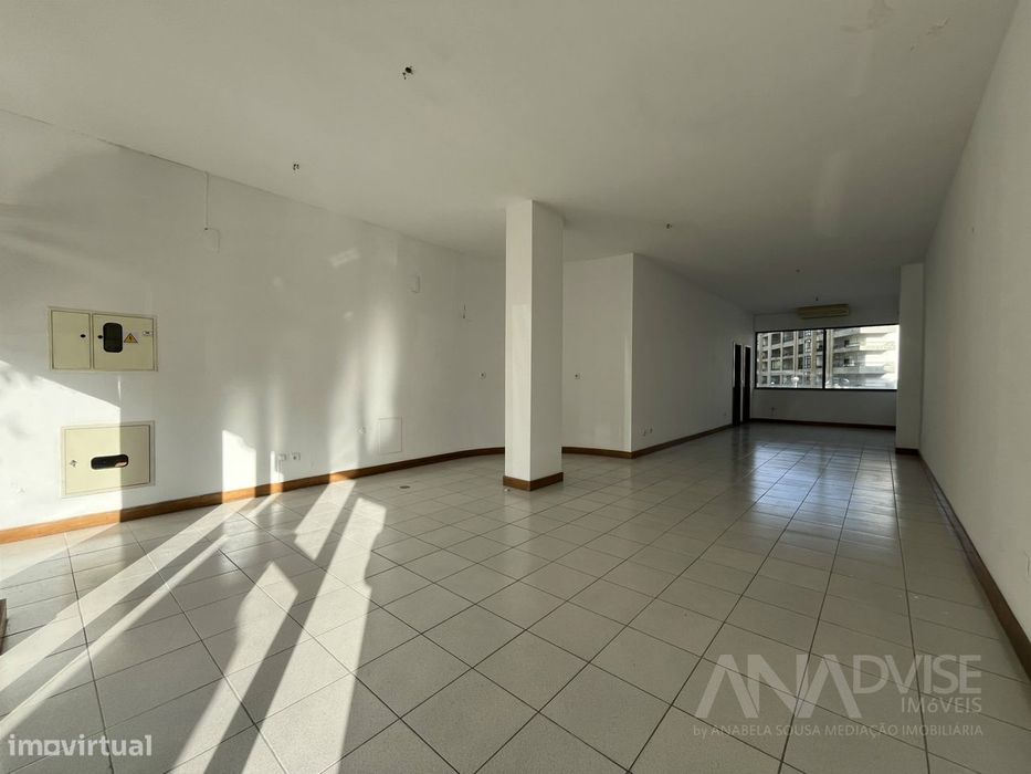 Loja  Venda em Repeses e São Salvador,Viseu