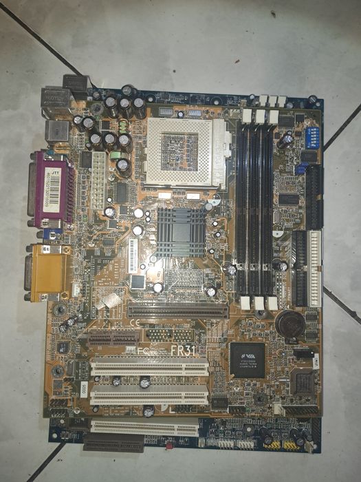 Płyty główne do komputera