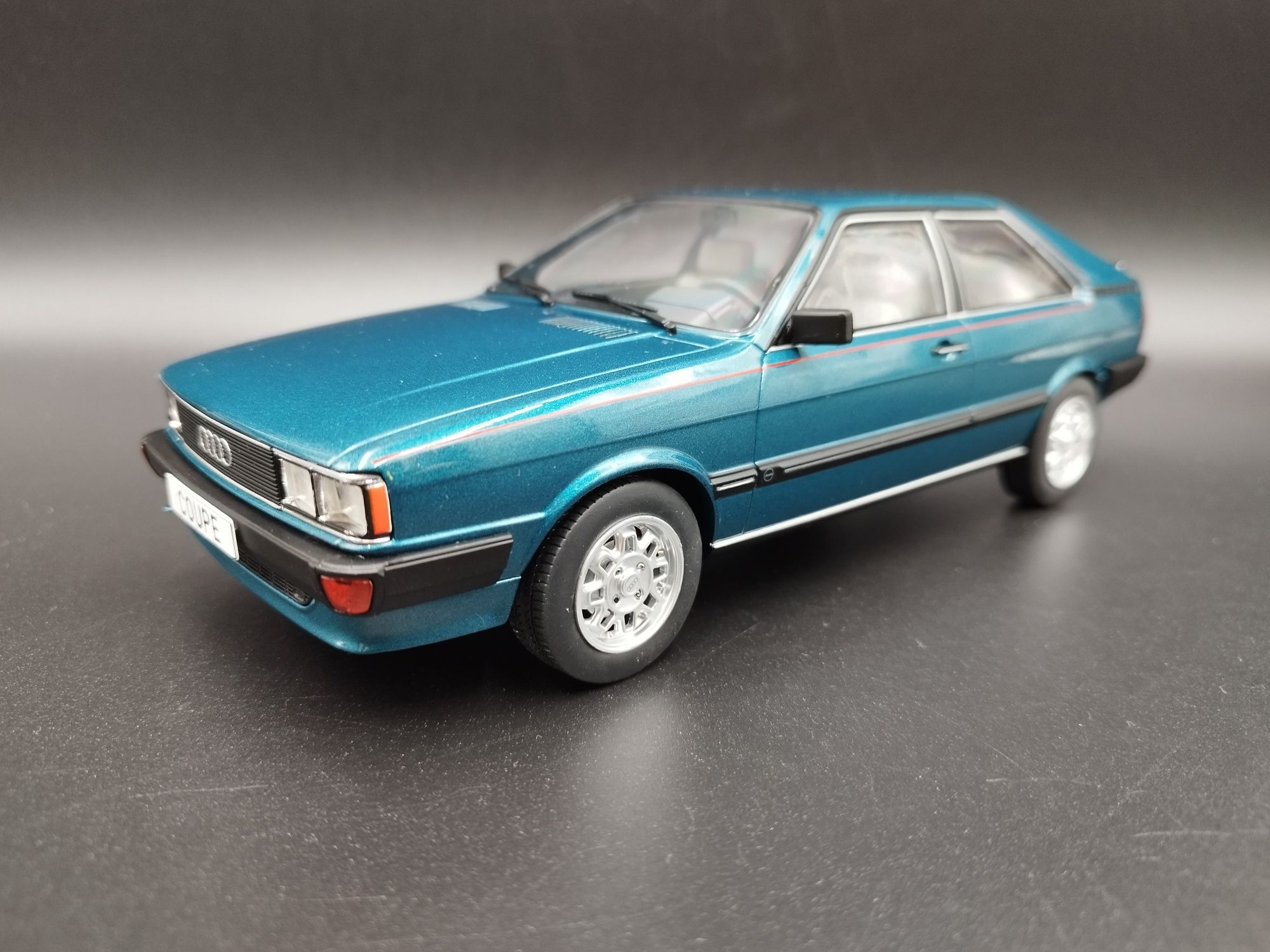 1:18 MCG Audi GT B2 Grenn Metalic model nowy