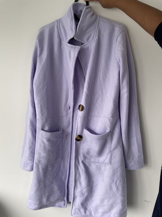 Sobretudo lilas a venda