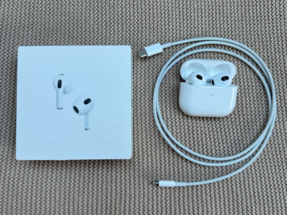 Słuchawki Apple AirPods 3rd Generation