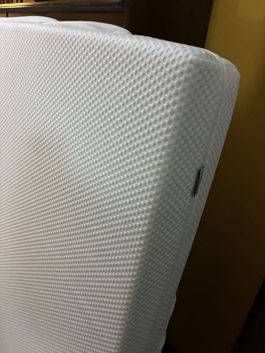 Colchão espuma ABYGDA IKEA - 1.40 X 2.00cm - como novo - PVP 289€