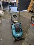 Kosiarka Makita DLM382PT2 + 2xAku 5 + ładowarka + Dmuchawa DUB186Z