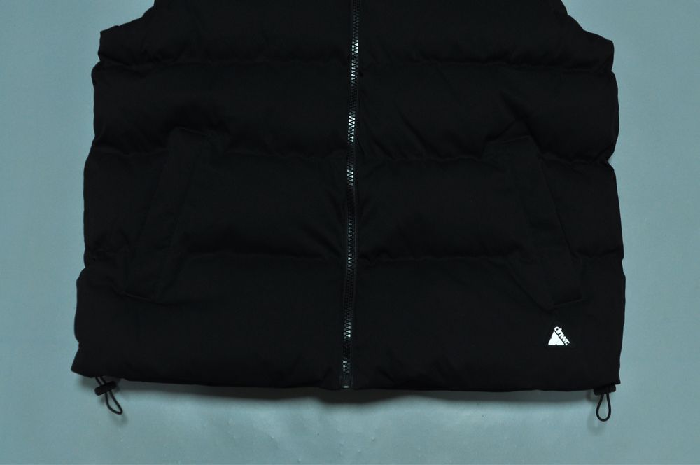 Zara Man оригинал новая жилетка на осень чёрная (NEW)