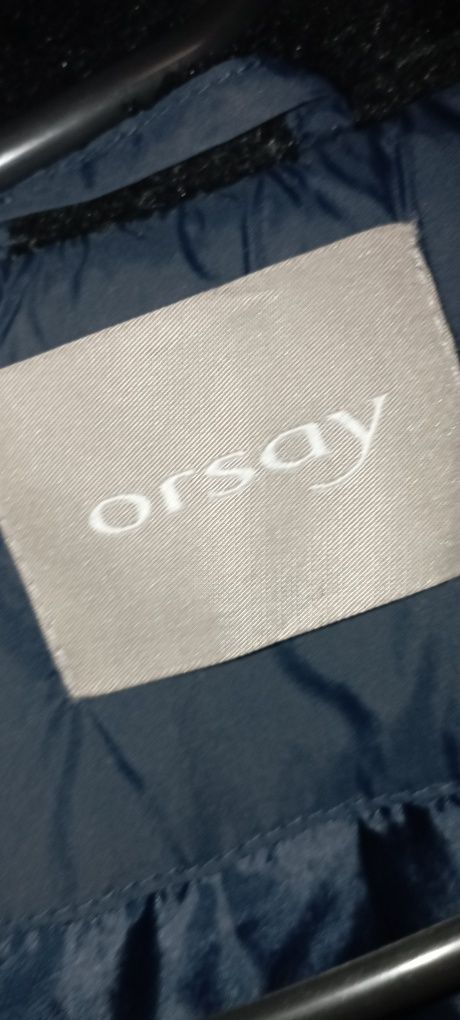Kurtka zimowa granatowa kurtka Orsay