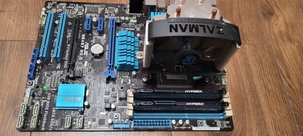 Asus M5A97 R2.0 + FX 8300 + Ddr3 1866 8gb zalman perfirma