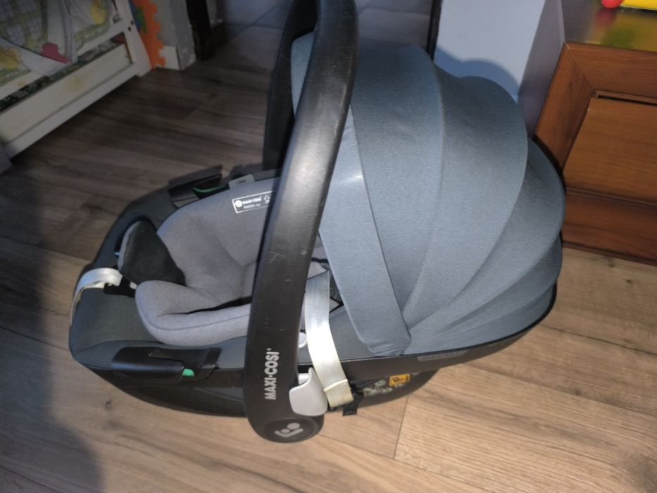 Sprzedam nosidełko stan bardzo dobry