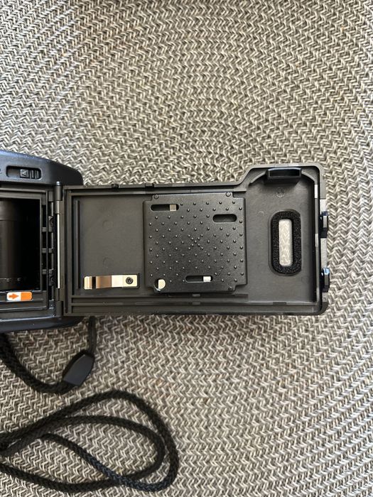 Плівковий фотоапарат Minolta F10BF