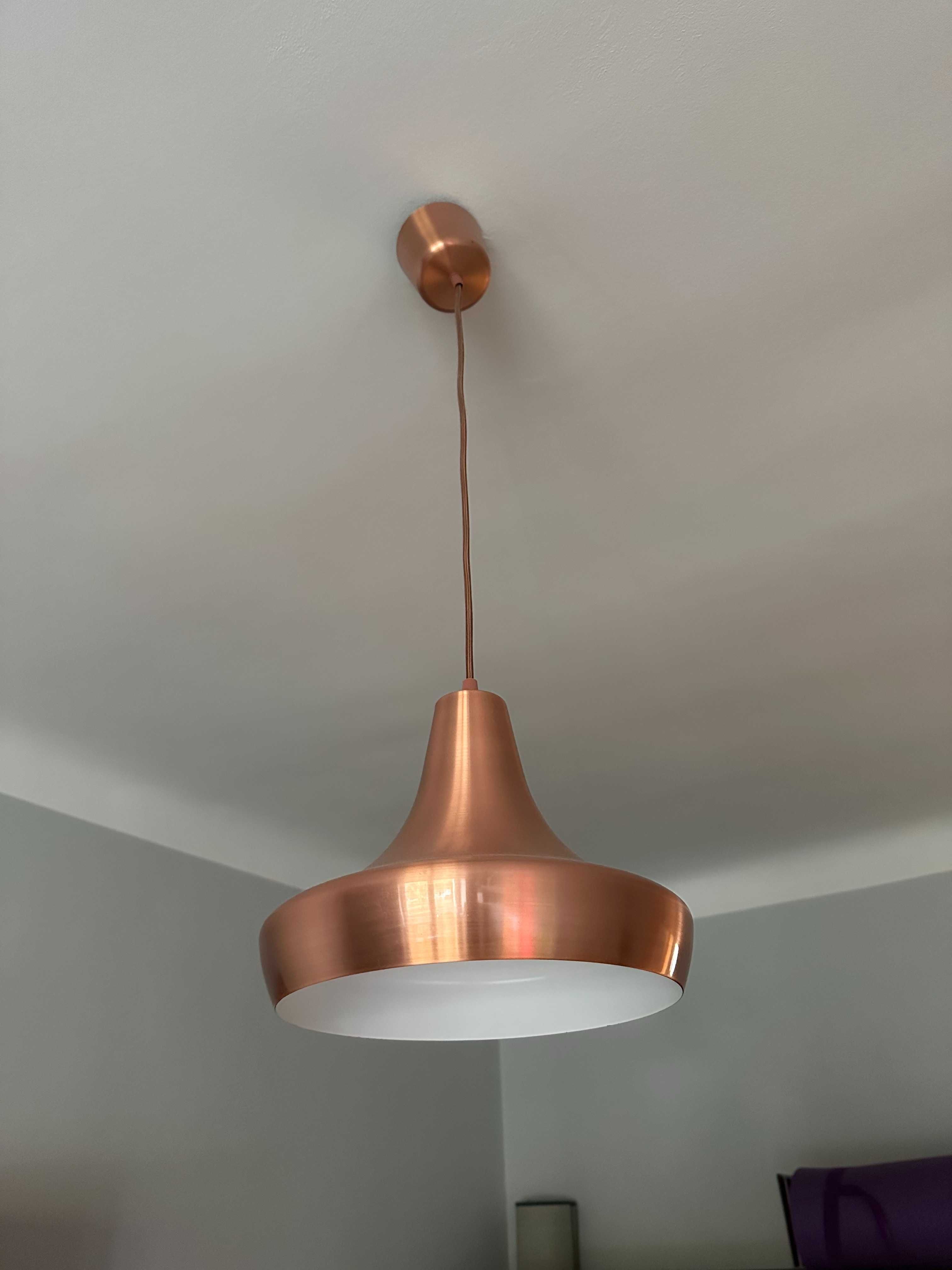 Sprzedam 2 lampy wiszące w super stanie
