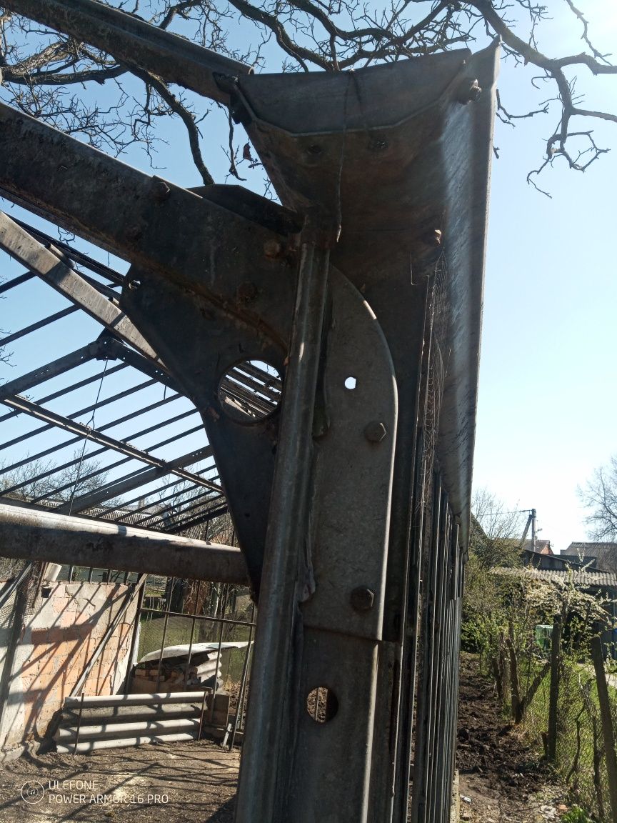 Теплиця парник оцинкований.
