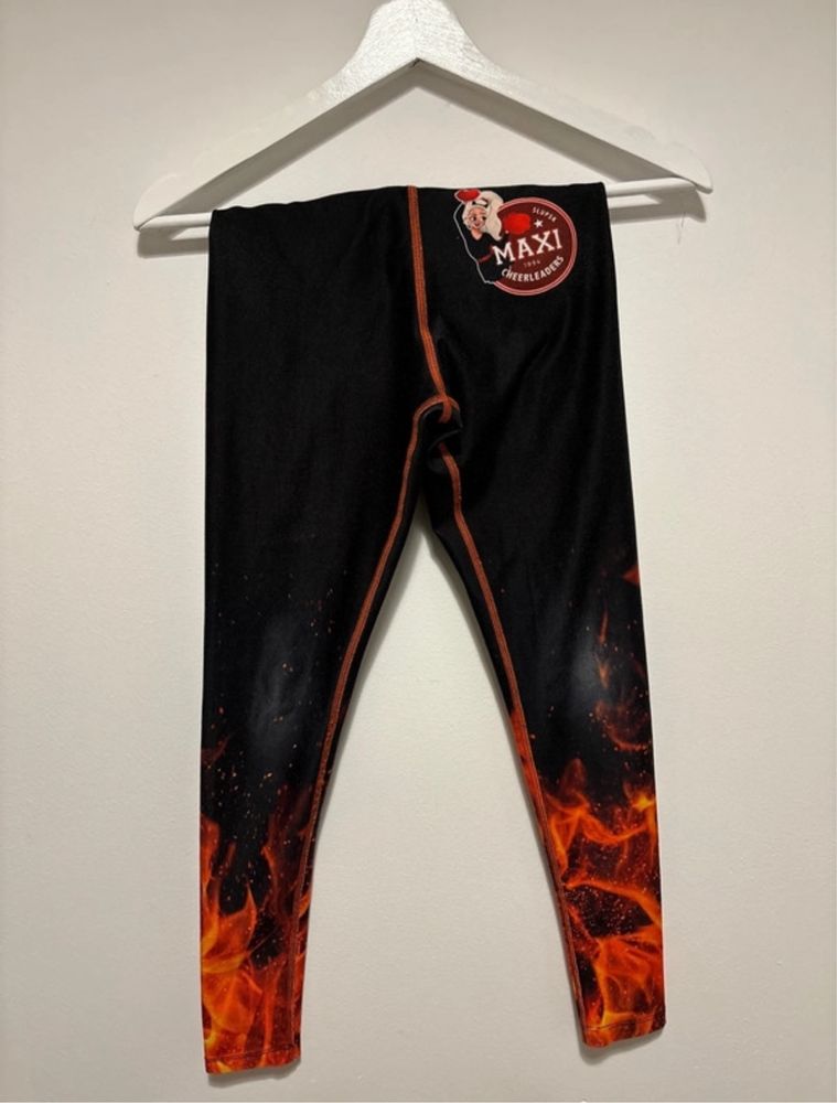 Cheerleaders Maxi Słupsk zestaw 140cm spodnie, bluza, top ognie