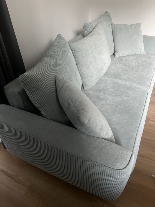 Kanapa Sofa rozkładana, z pojemnikiem na pościel. Stan idealny!