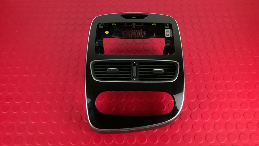 Moldura Radio GPS - 681043537R - RENAULT CLIO IV (BH_)