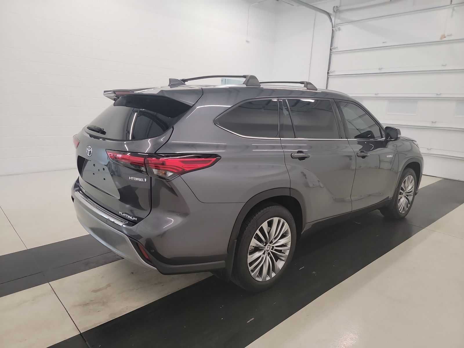 Toyota Highlander Hybrid 2020