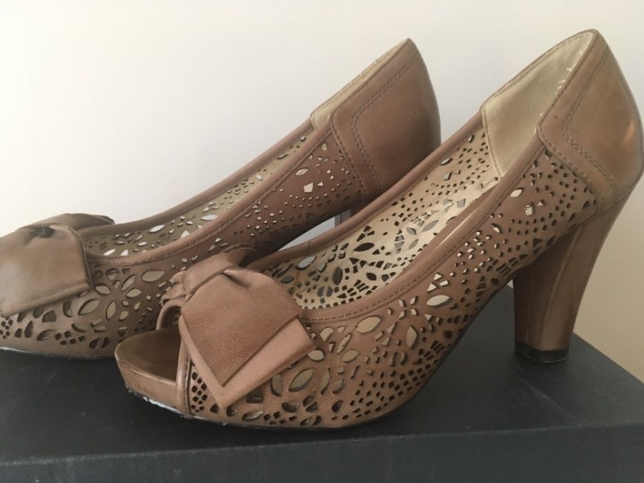 Buty czółenka hiszpańskie Roberto Botella