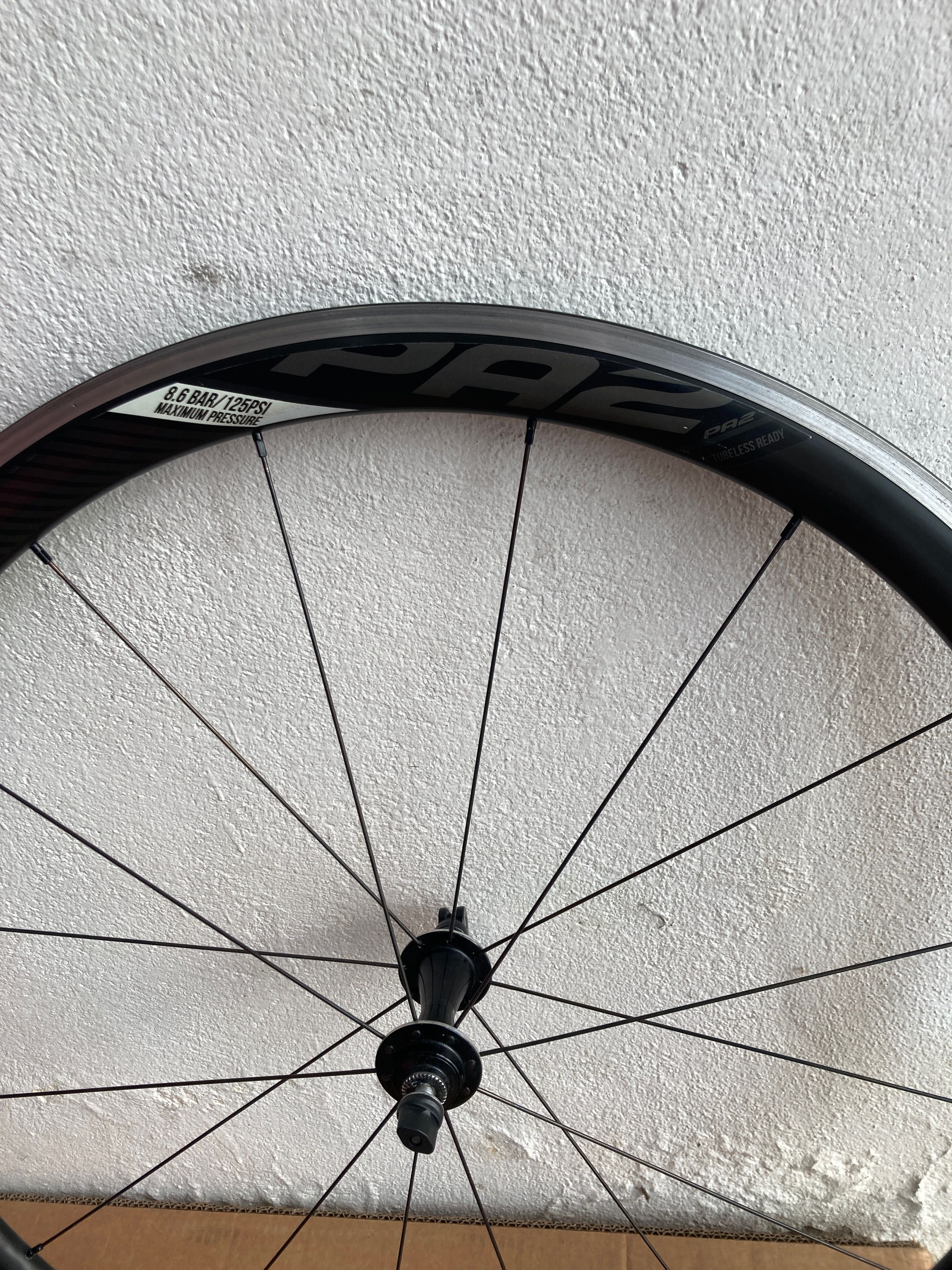 Rodas Estrada Giant PR-2 Alumínio (Travão de Aro) - ler anúncio