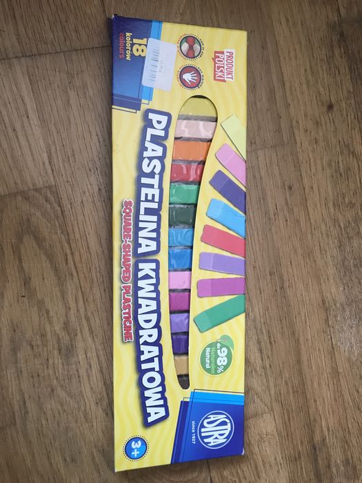 Plastelina kwadratowa 48tknsz
