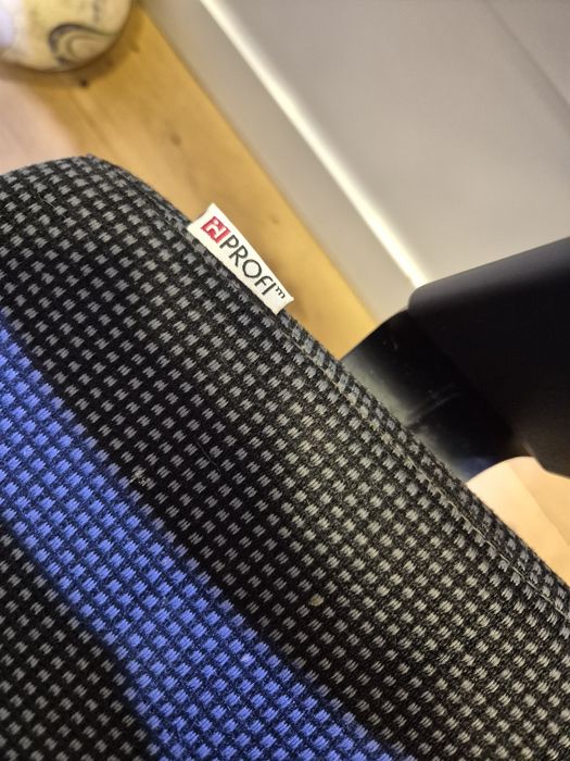 Fotel biurowy do pracy przy komputerze grafitowy obracany