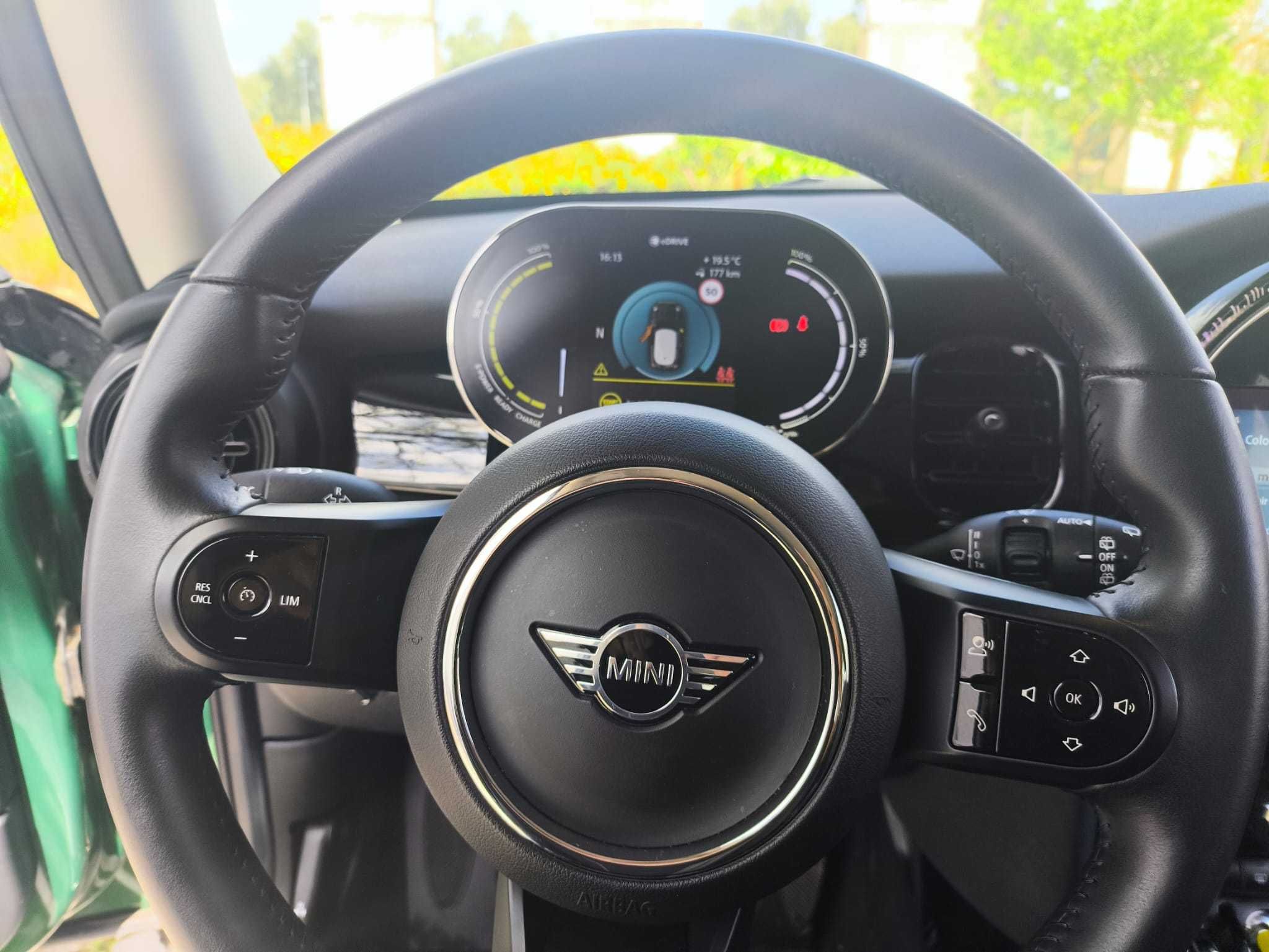 Mini Cooper SE elétrico