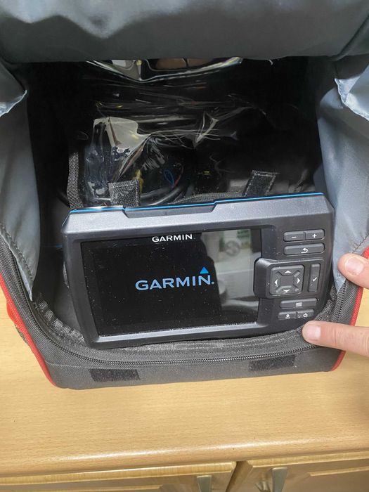 Echosonda Garmin+przetwornik+pokrowiec Mikado+akumulator z ładowarką